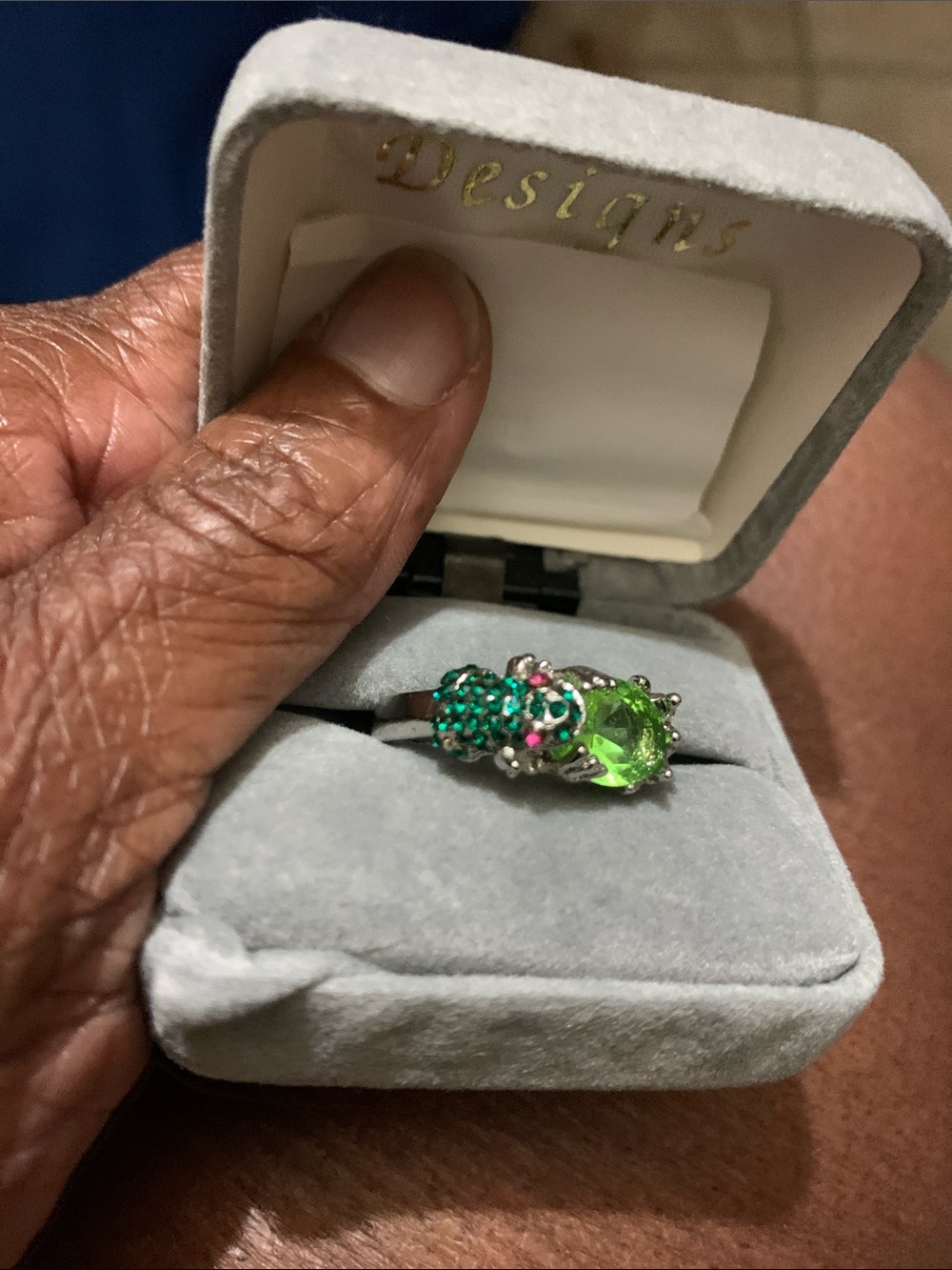 Silver & Green Crystal Frog Ring Victoria Wieck Peridot Gemstone 10